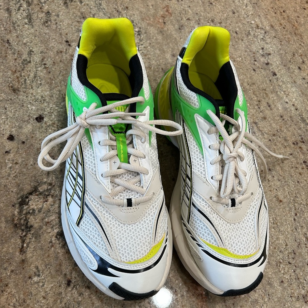 Puma Velophasis men’s size 11